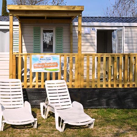 Happy Camp Mobile Homes In Camping Amadria Park Camping Trogir Seget Vranjica Exterior photo